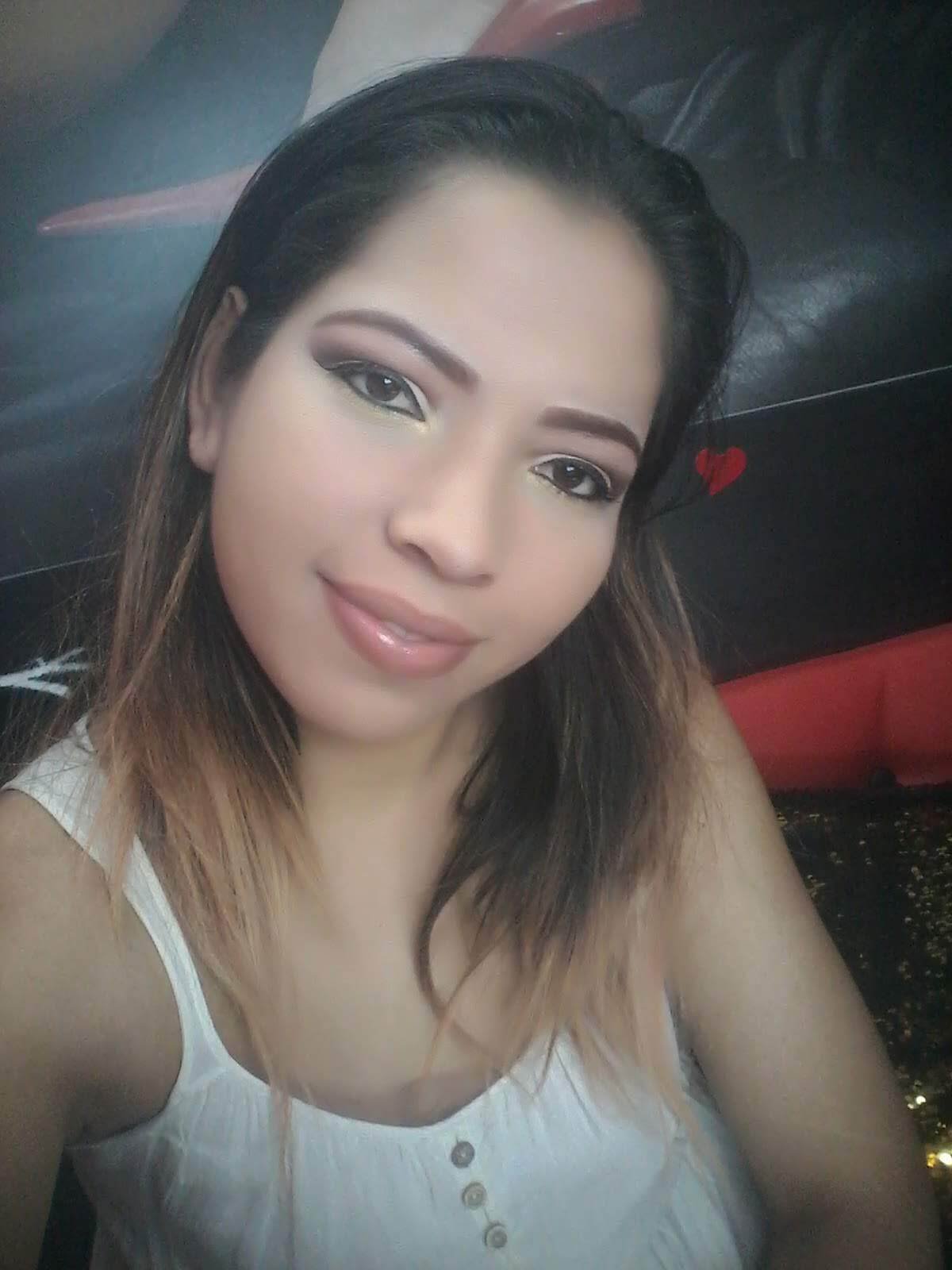 lauramarlyn33 from Jerkmate