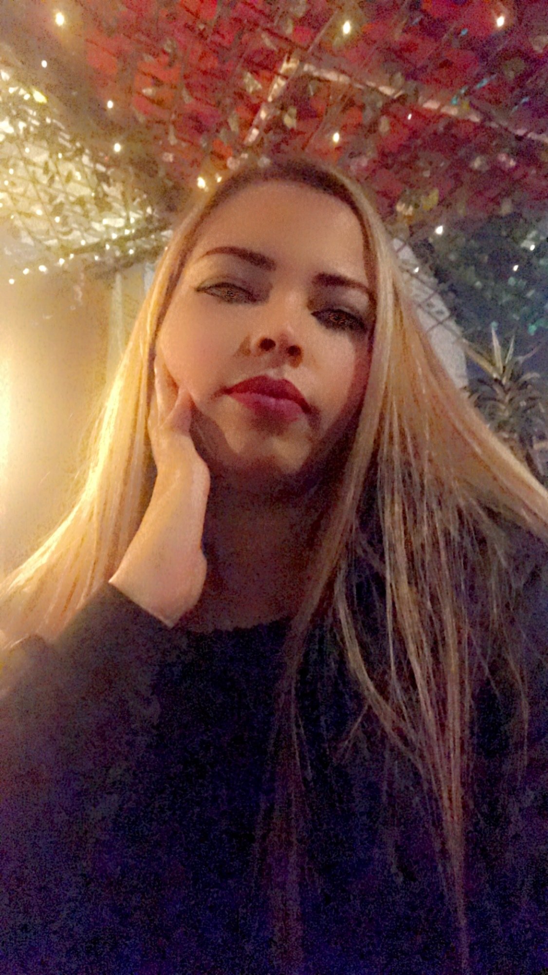 lauramarlyn33 from Jerkmate