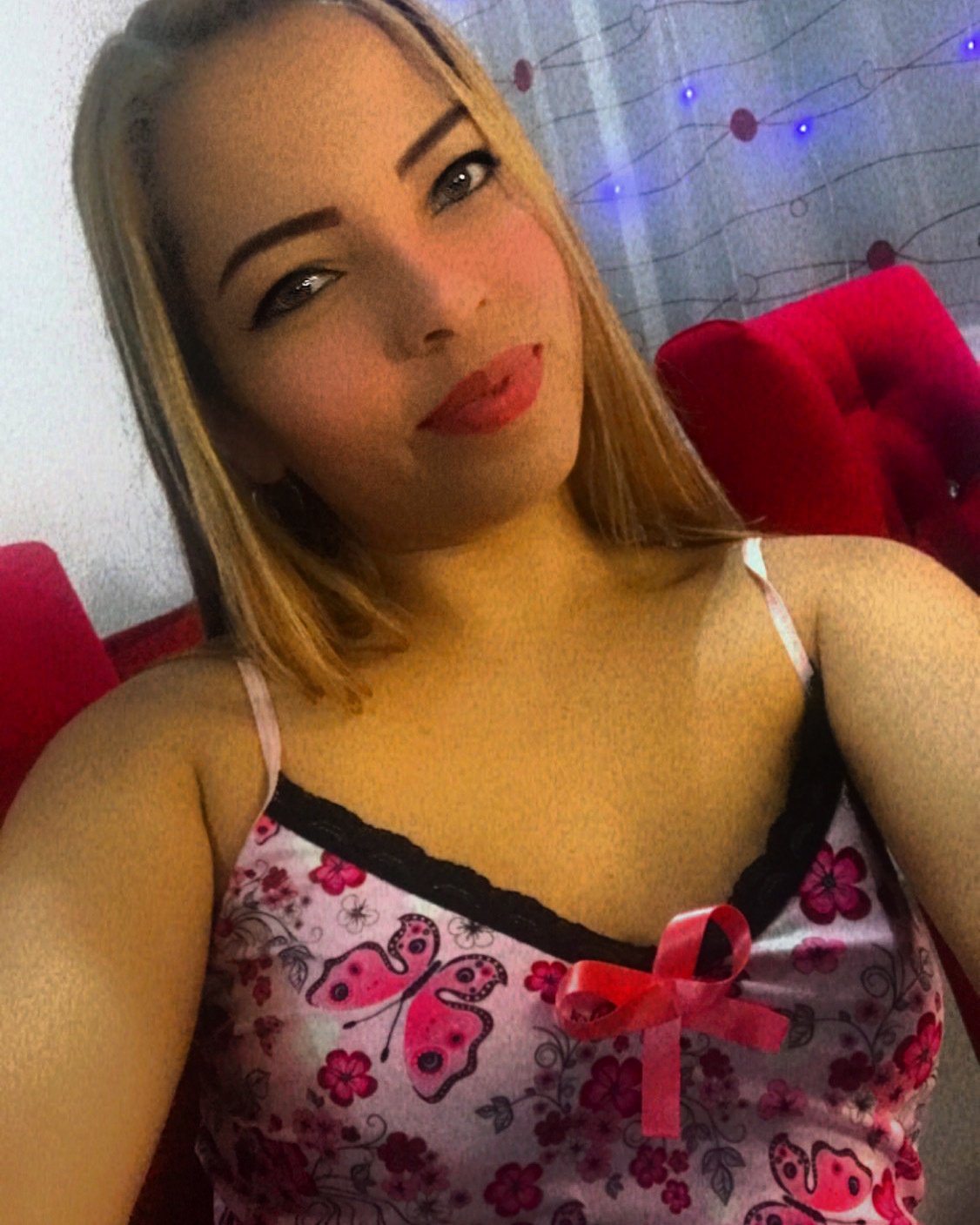 lauramarlyn33 from Jerkmate