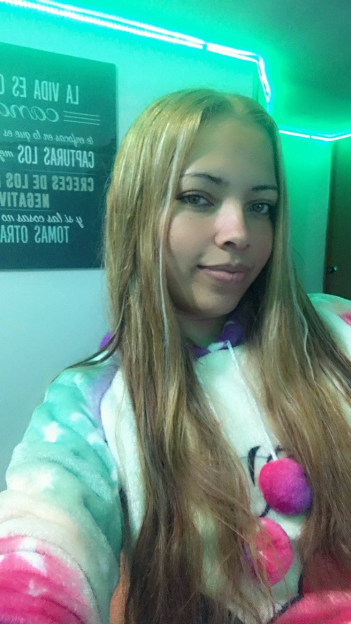 lauramarlyn33 from Jerkmate