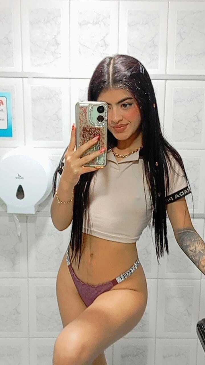 lanafoox from Jerkmate