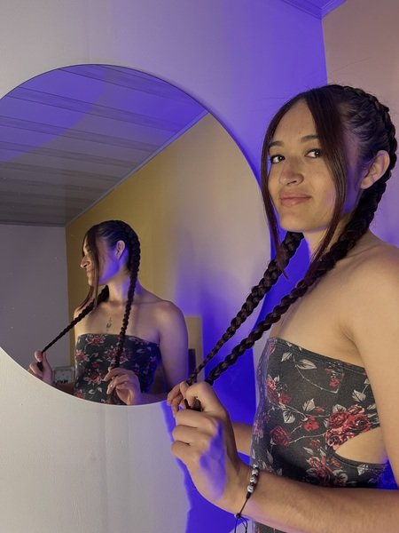 LaraLopez