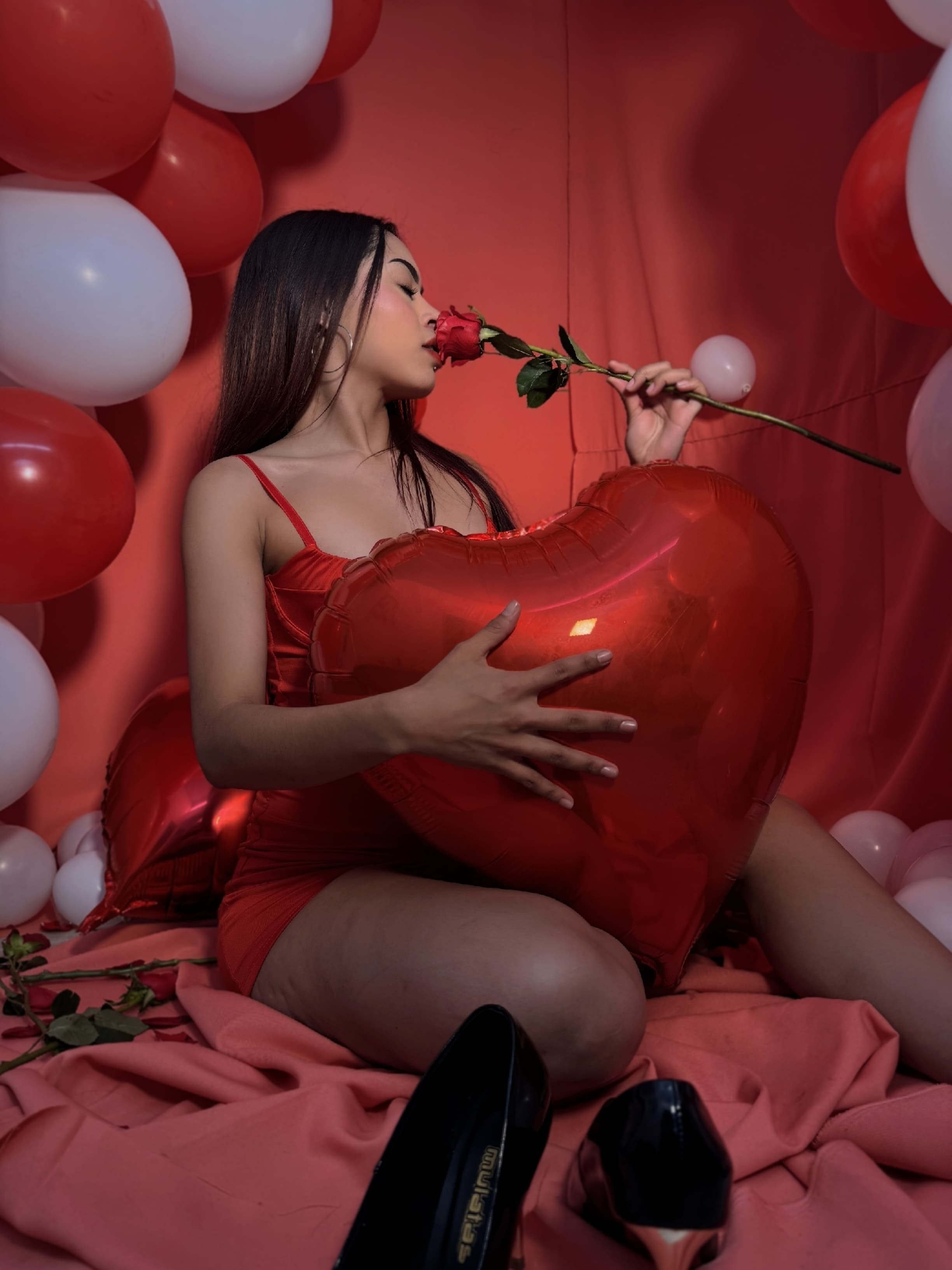laramurphy from Jerkmate