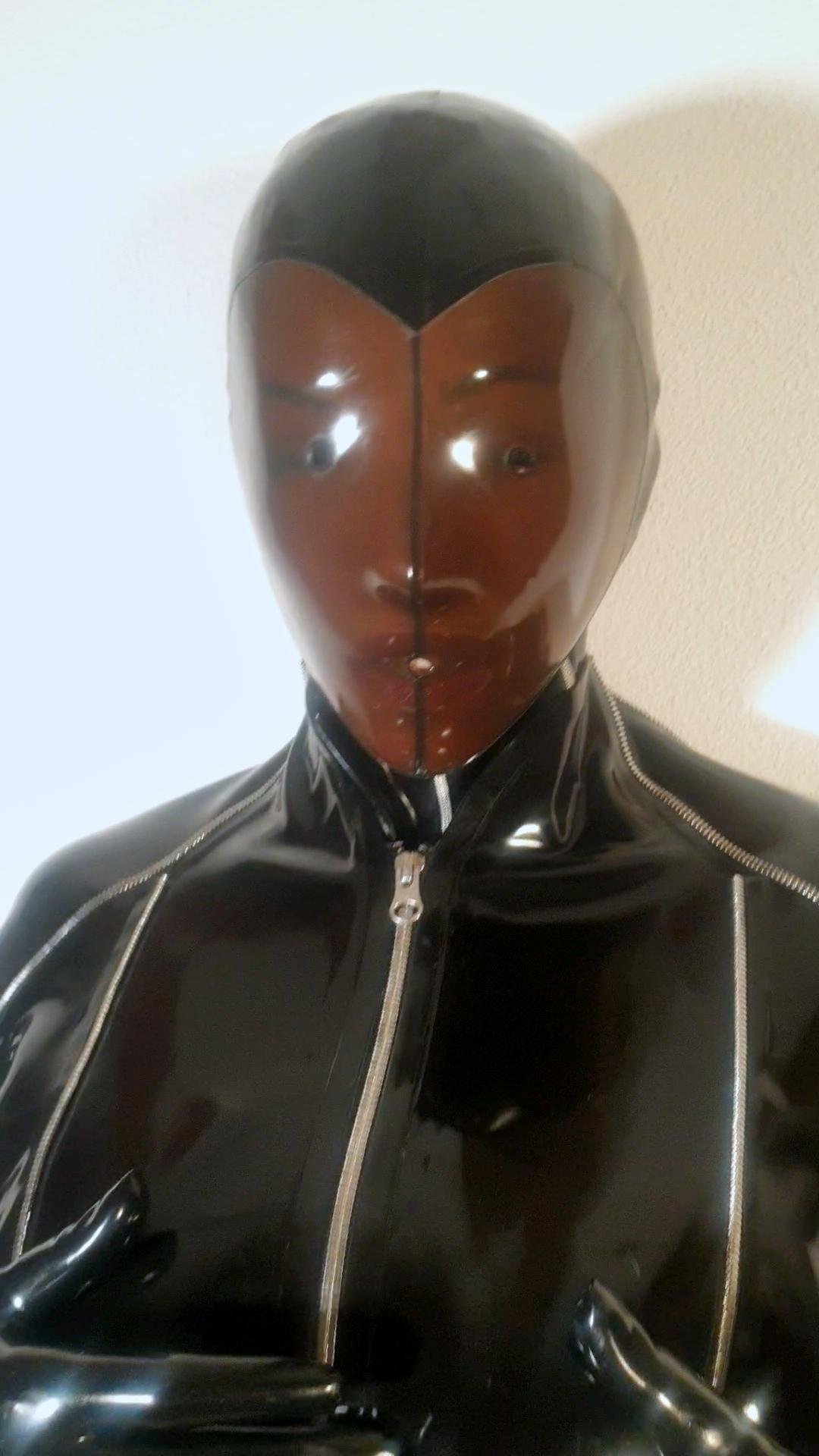 LatexRapture