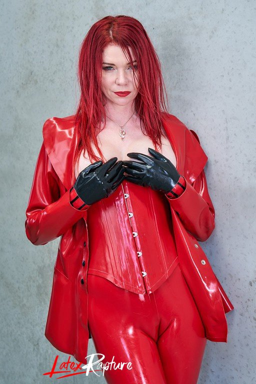LatexRapture