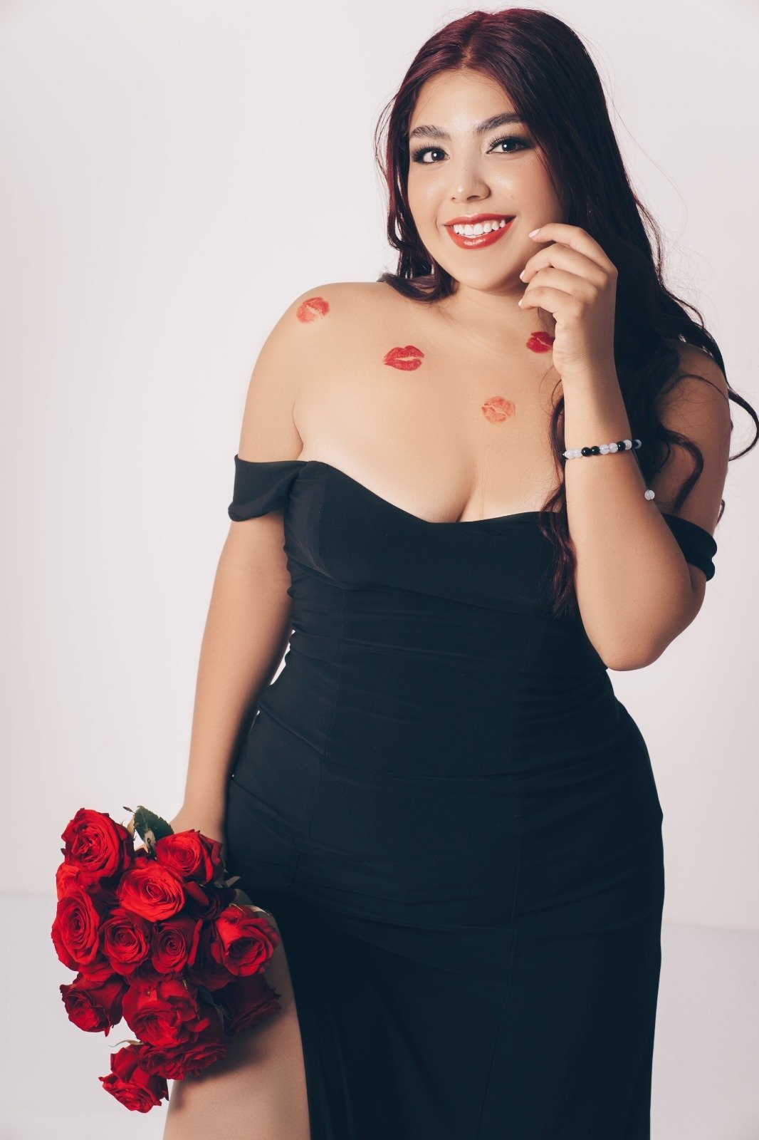 LaurennCurvy