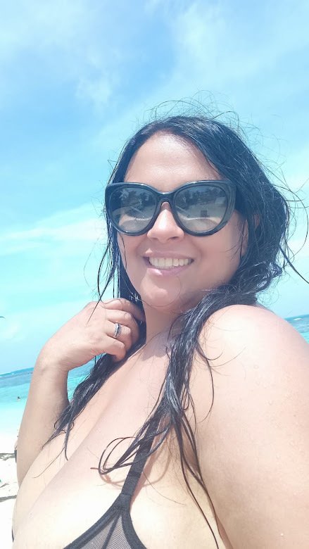 LeanneVega