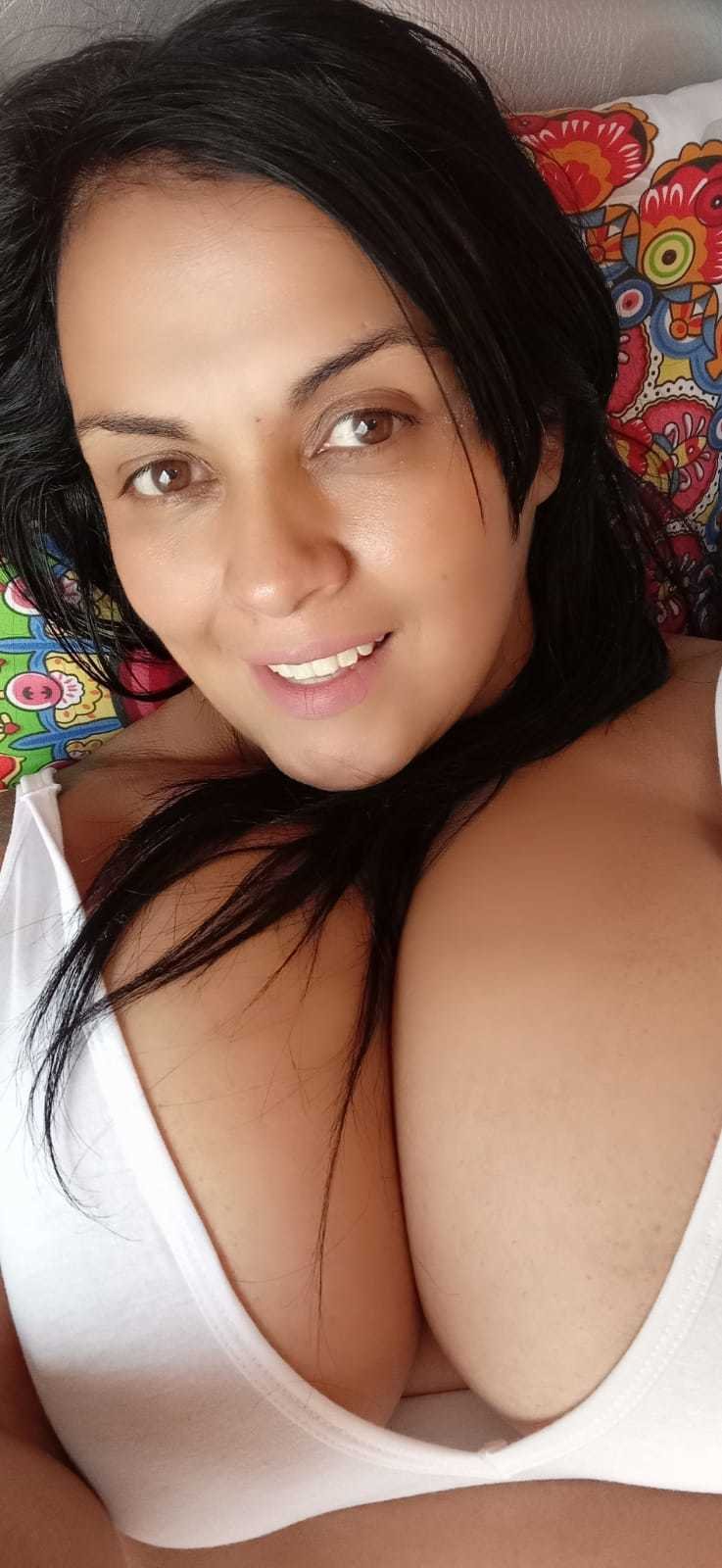LeanneVega