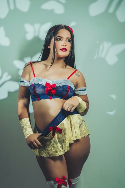 LeslyCarter