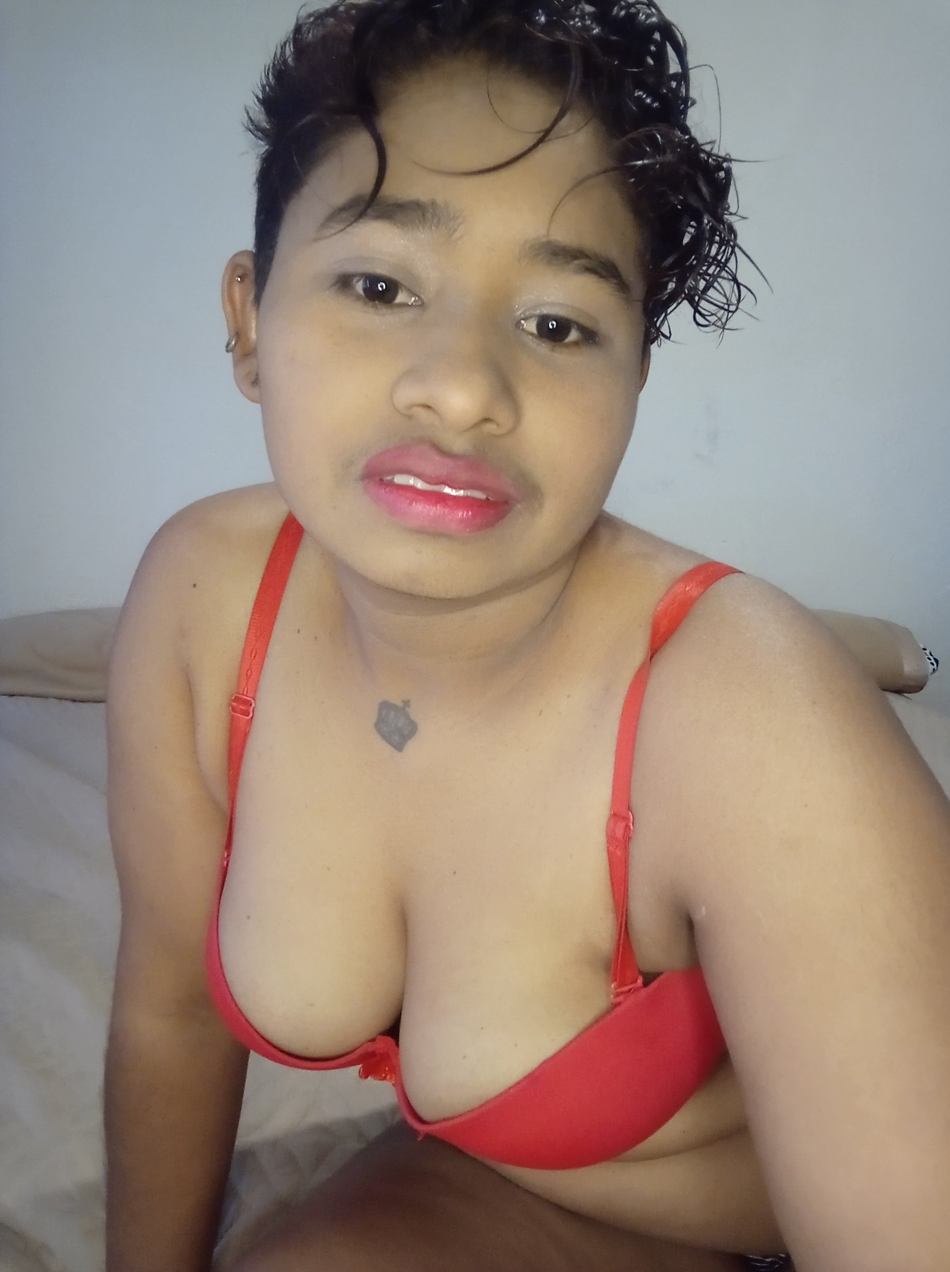 LeslyWite