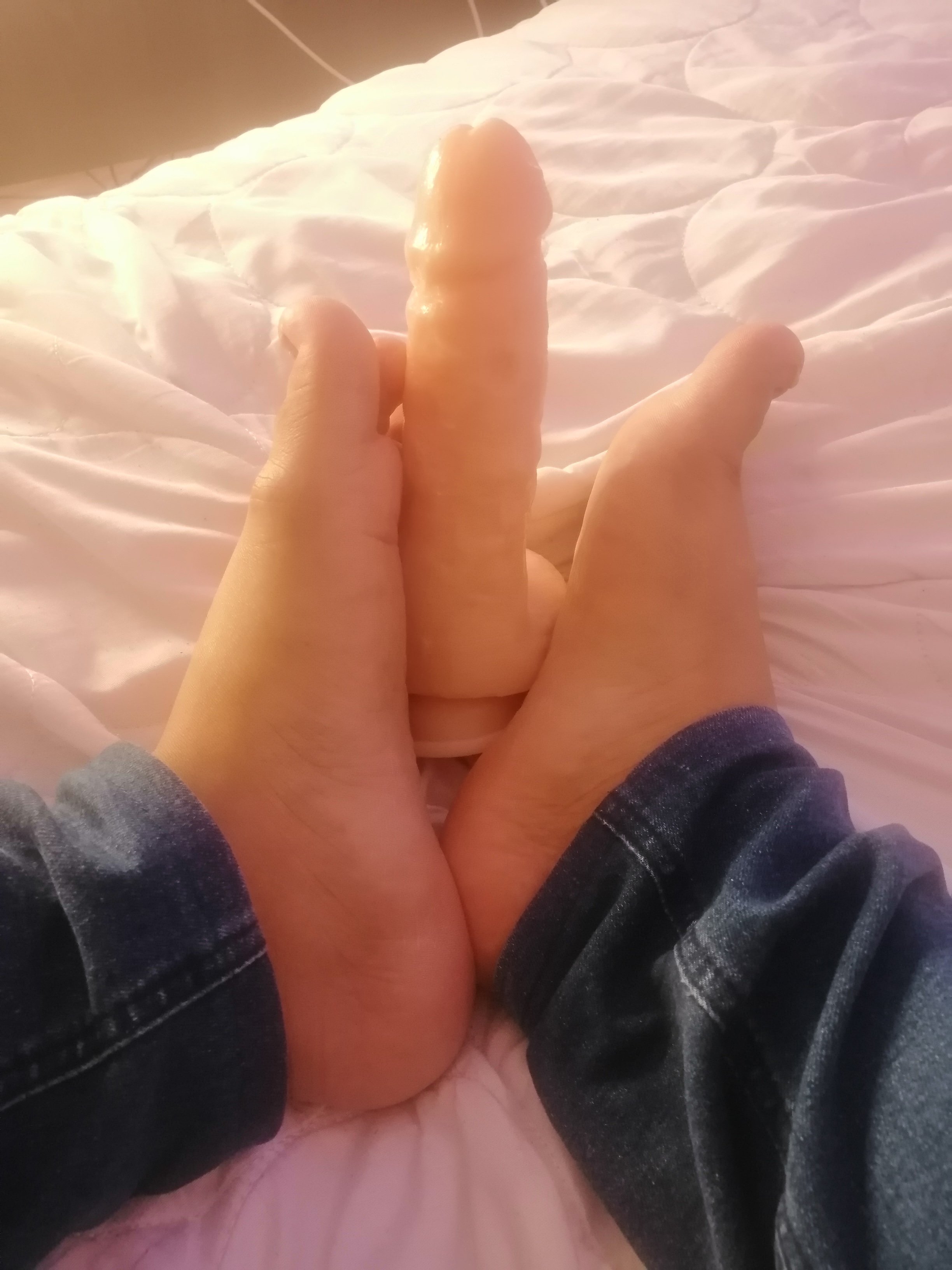 Liam_FeetLover
