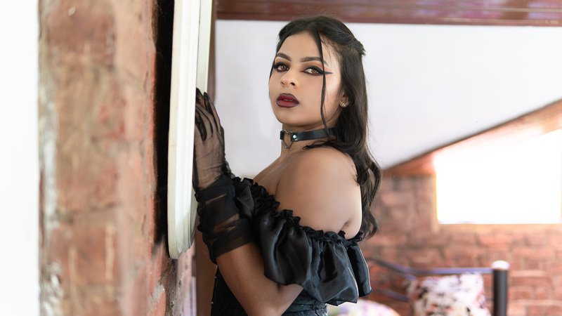 Linda_Franco
