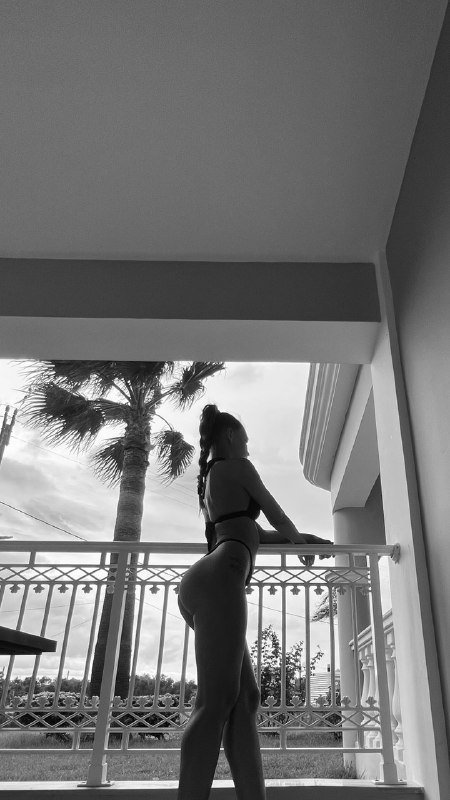LizzieGreyX