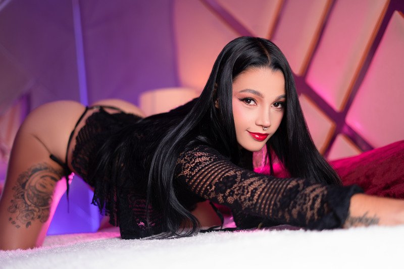 lolalarsson from Jerkmate