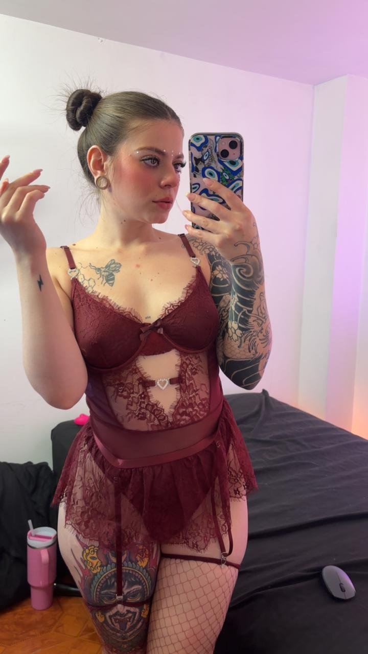 lola_bunny777 from Jerkmate