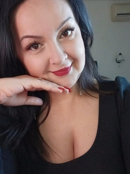LoraHazel