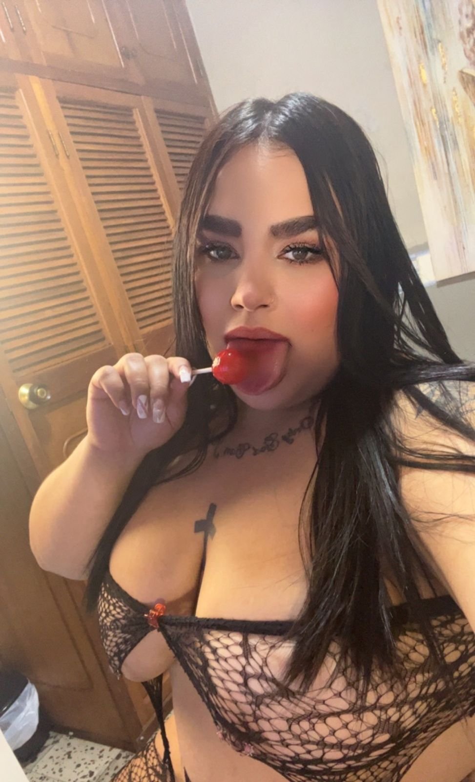 Lucianasmith055x