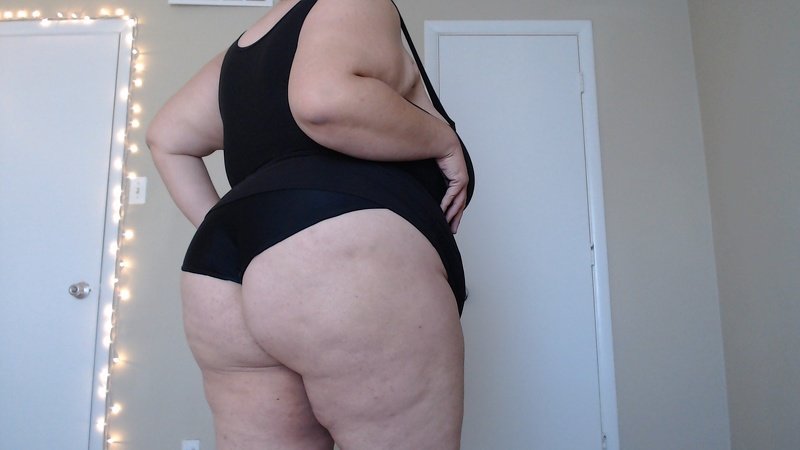 lucklucy from Jerkmate