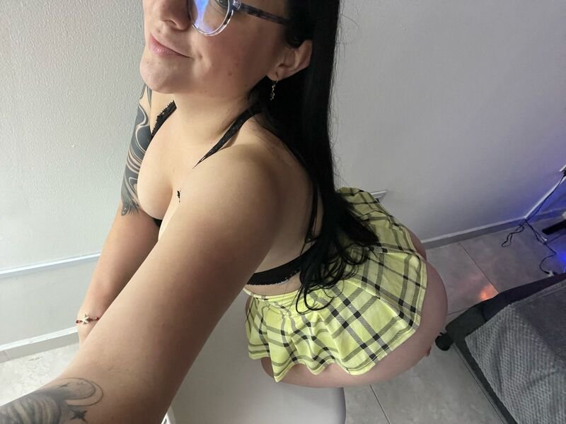 luckycandela from Jerkmate