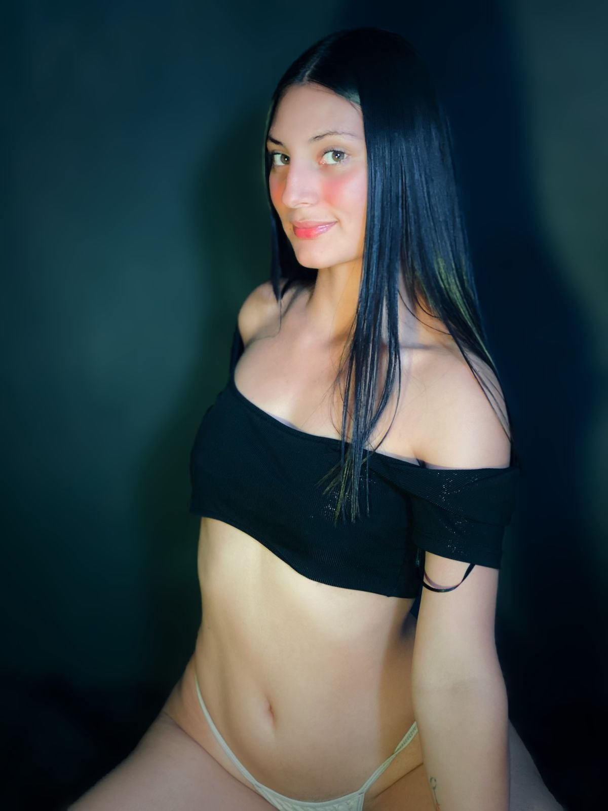 Luna_Bennet