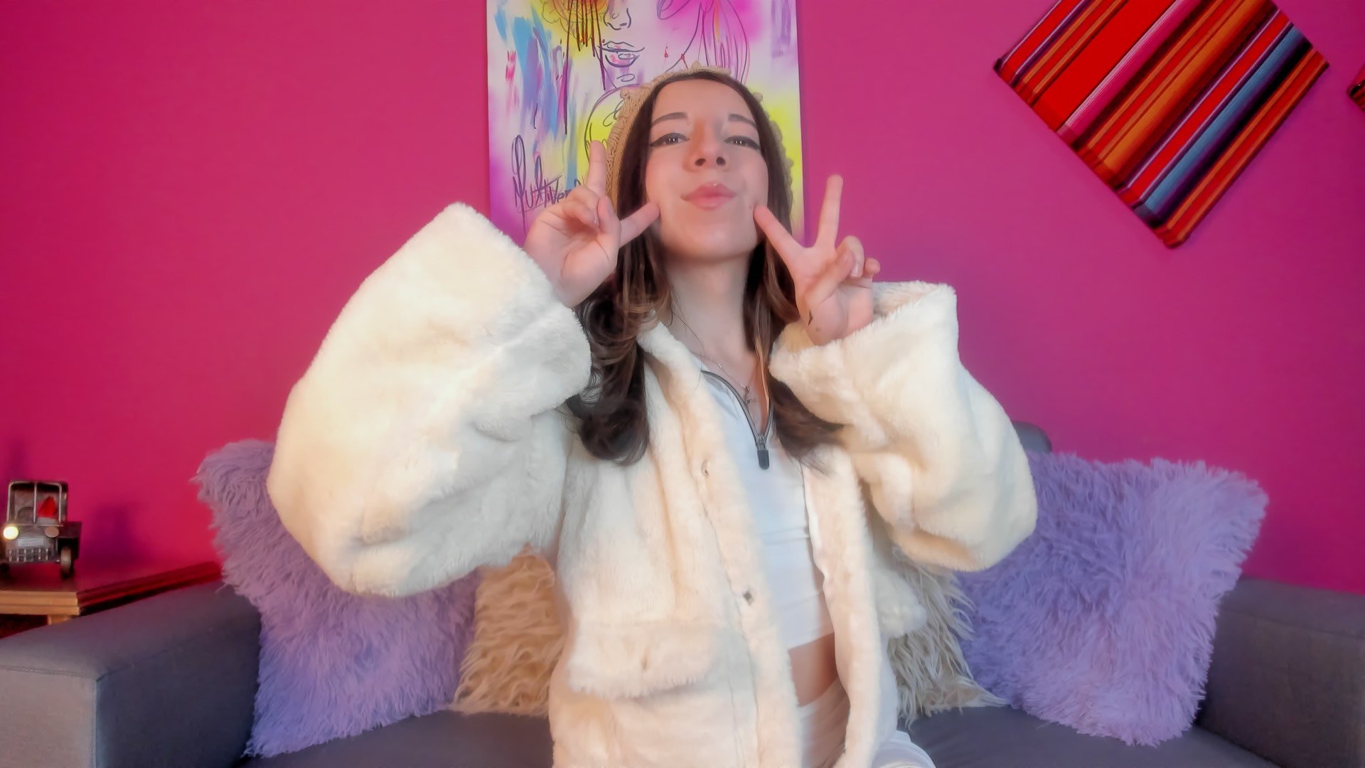 MIAADOLYN