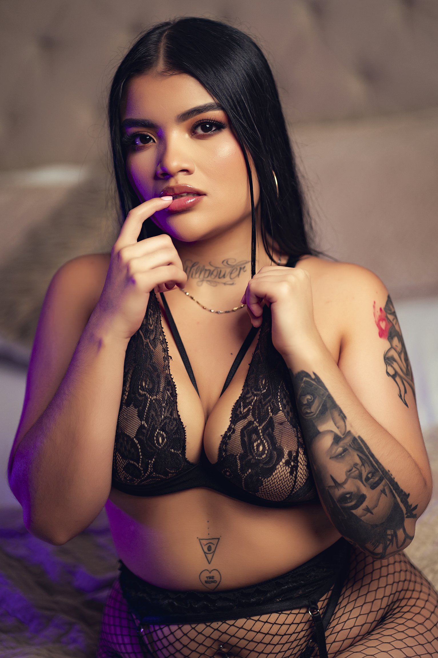 mackenziequin from Jerkmate