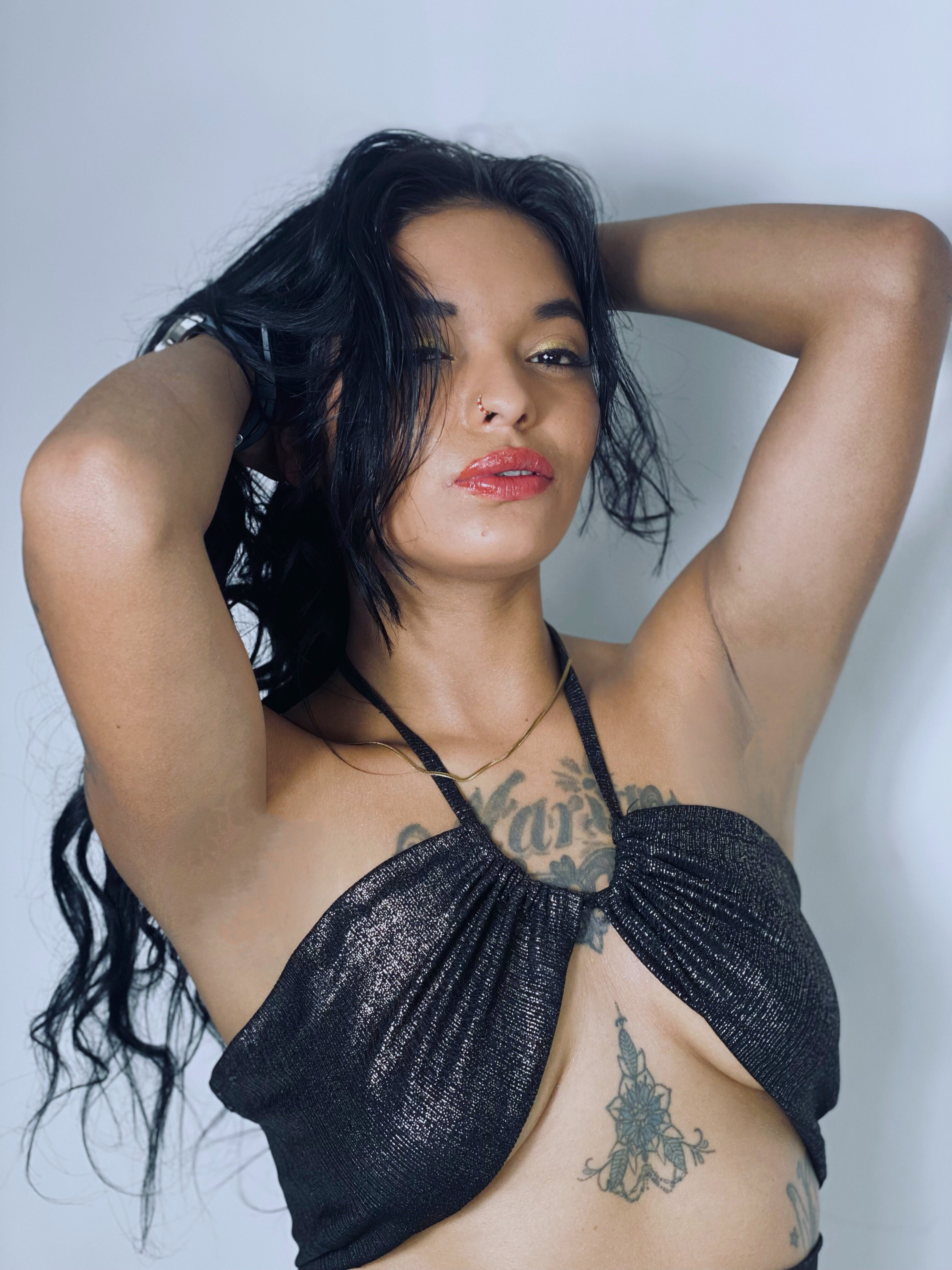 maddyroossee from Jerkmate