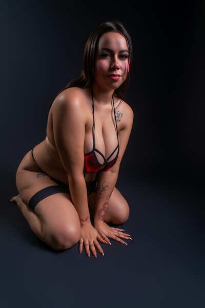 MaeveBigBoobs