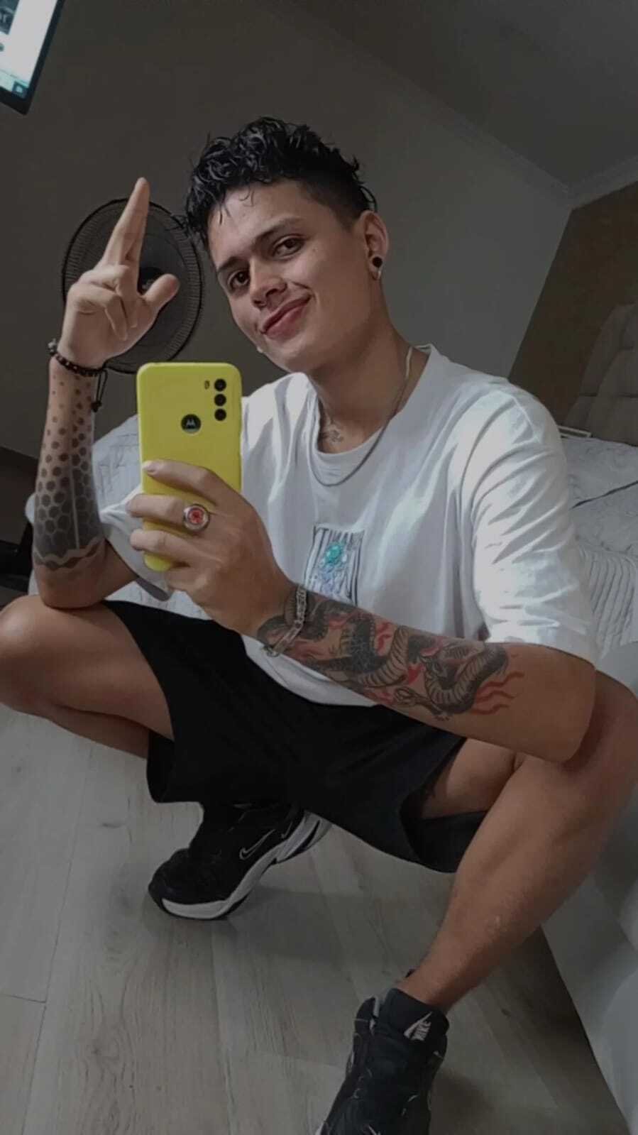 MaximilianoGray