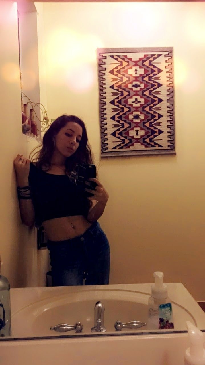 MayaMones