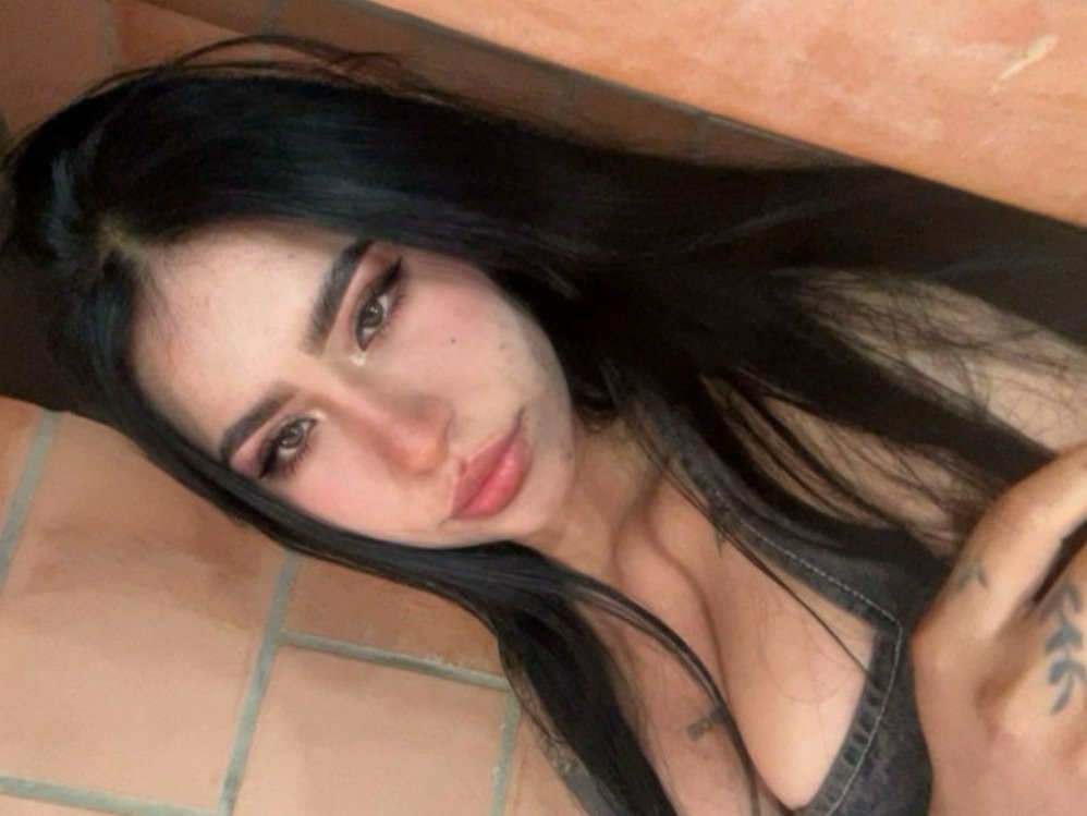 miafreya from Jerkmate