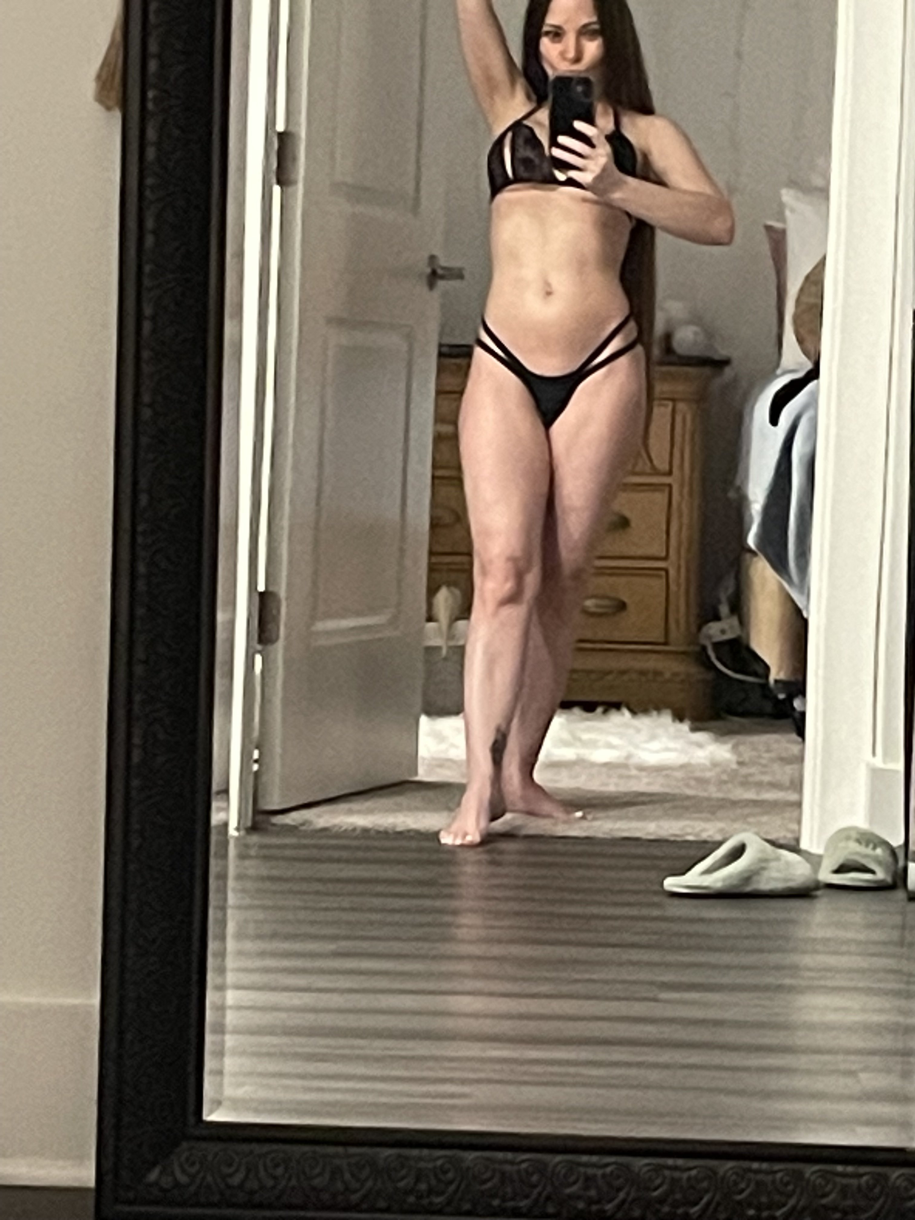 MiaHoney69