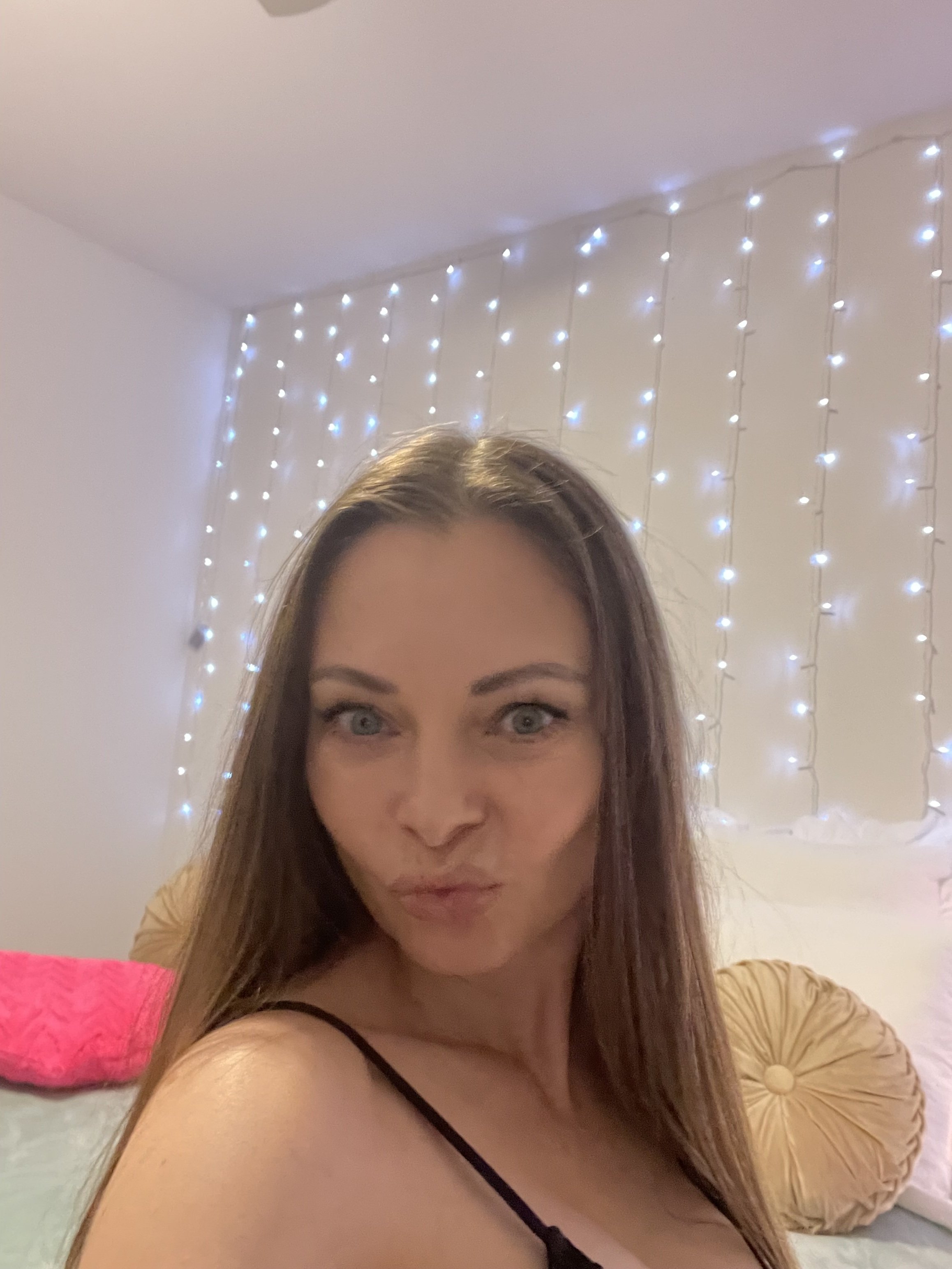 MiaHoney69