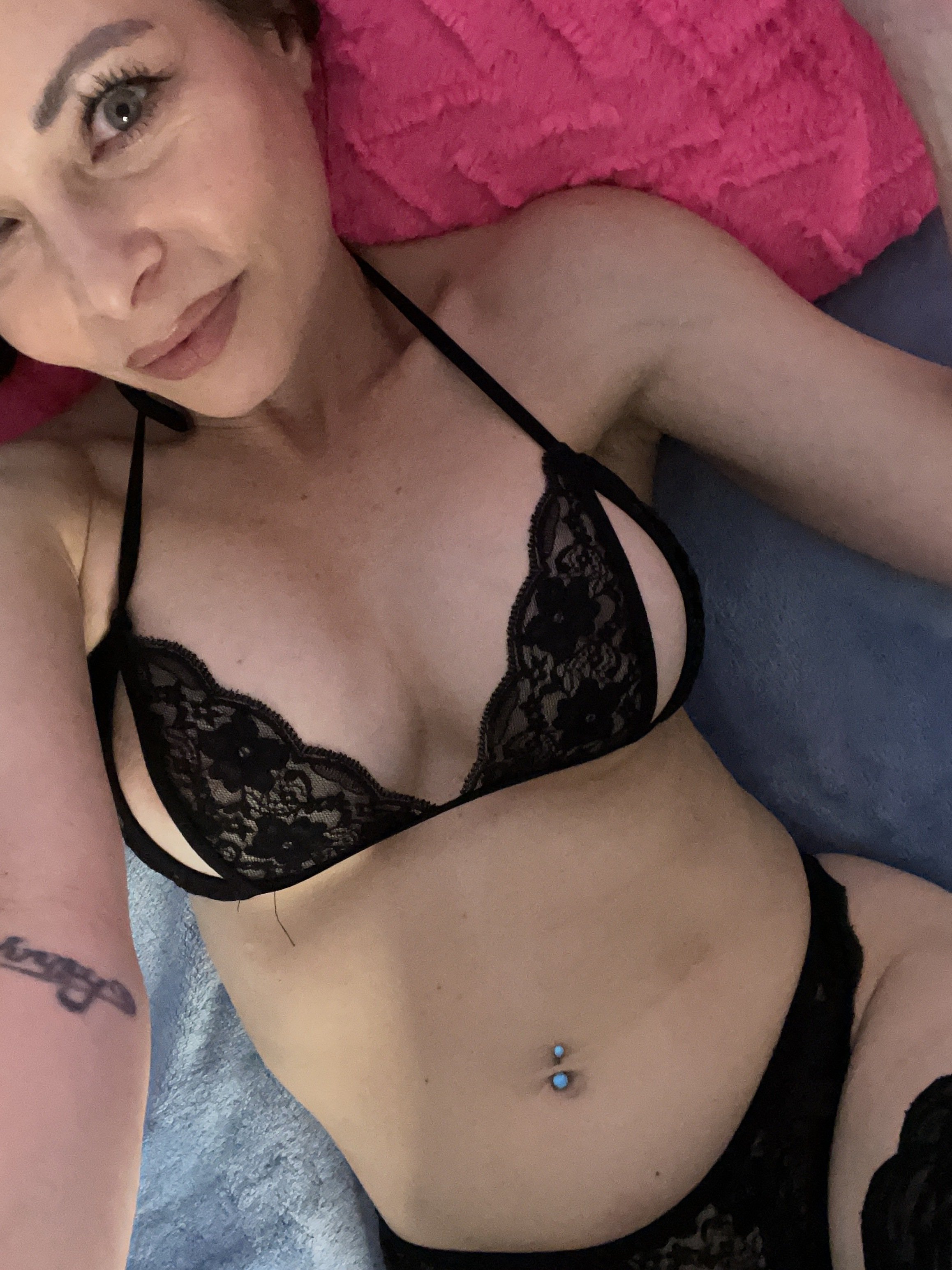 MiaHoney69