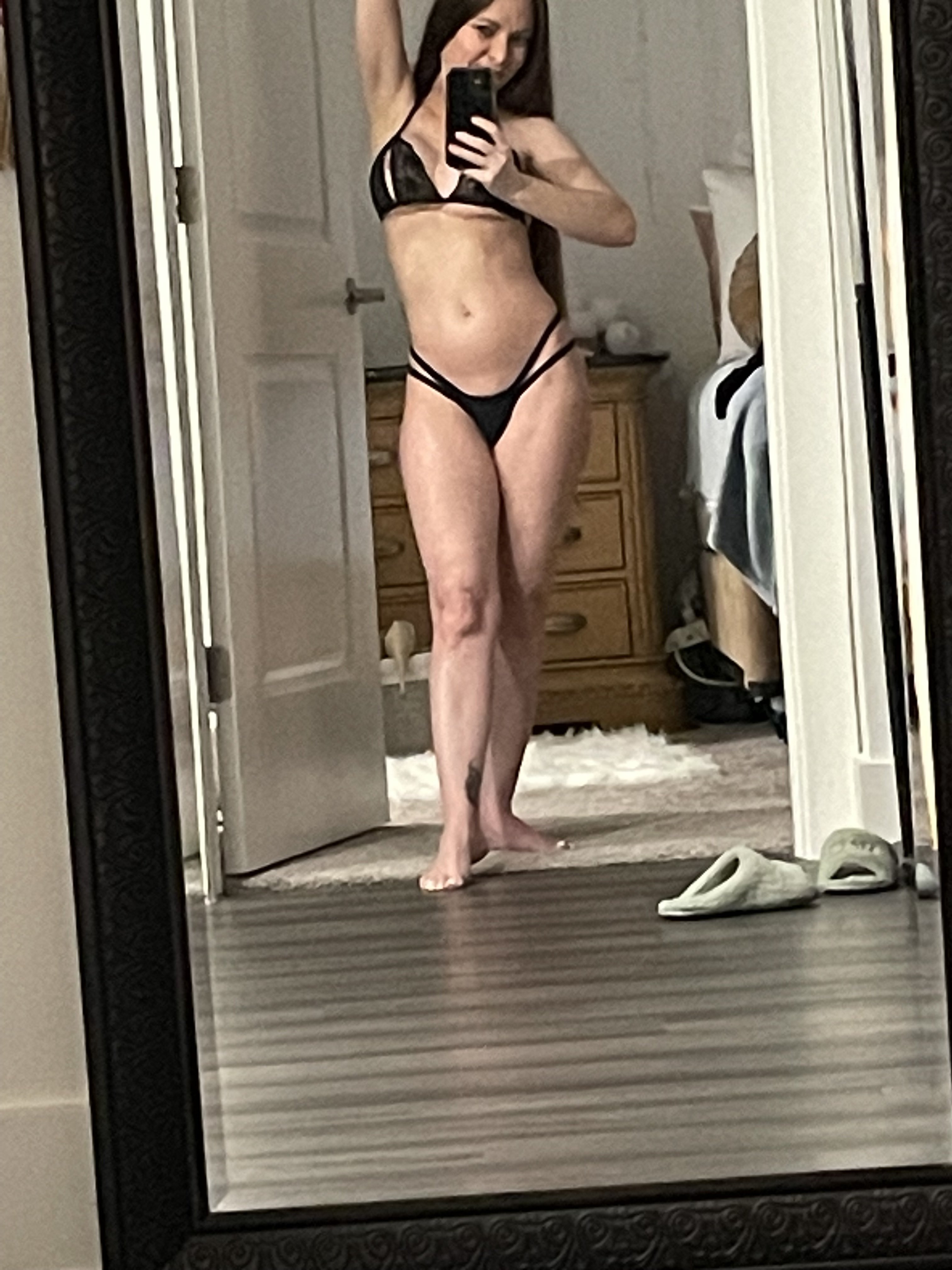 MiaHoney69