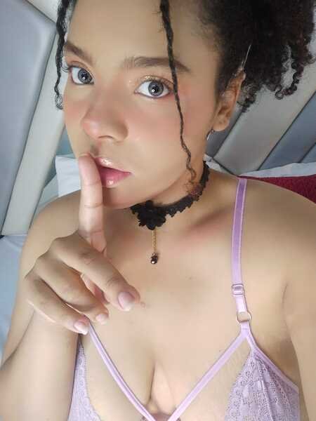 miarougef from Jerkmate