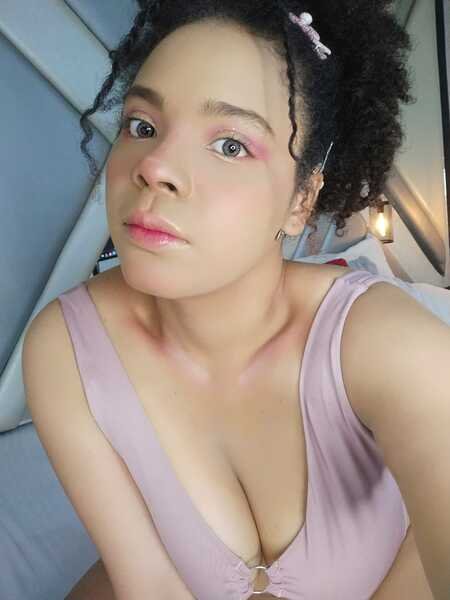miarougef from Jerkmate