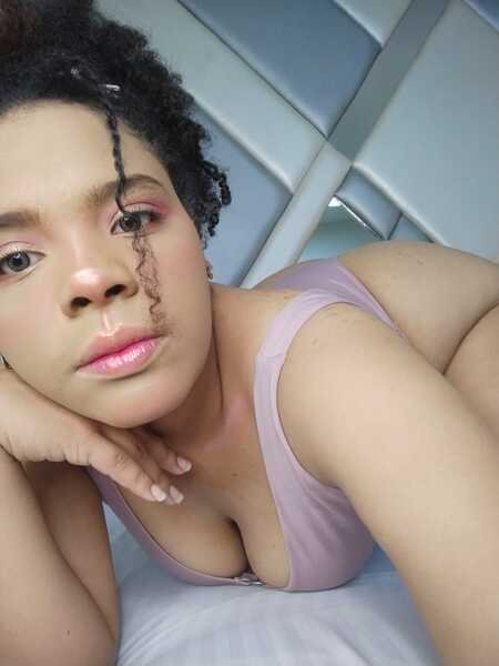miarougef from Jerkmate