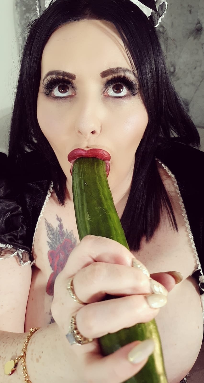 MiaTheMilf