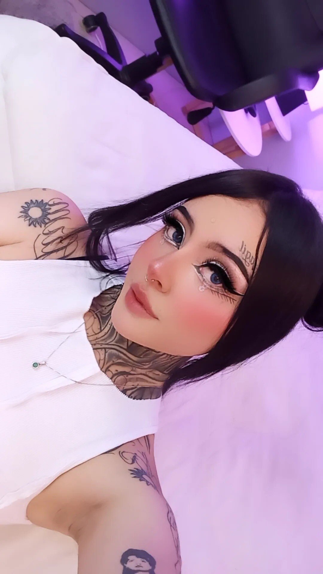 Miamoore28