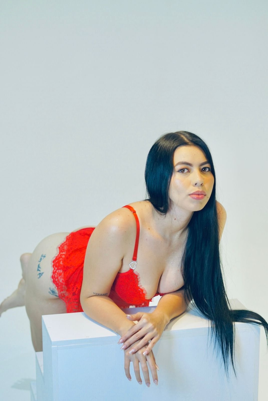 milaastorm from Jerkmate
