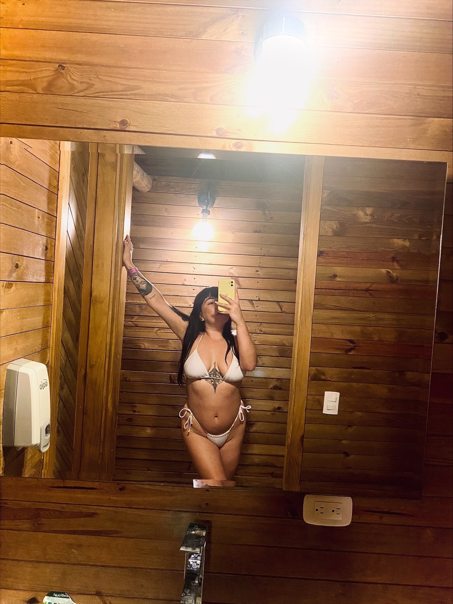 Milu_Wallace