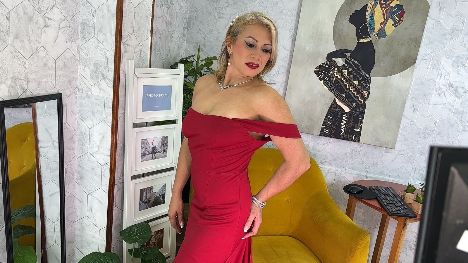 MissEscarleth