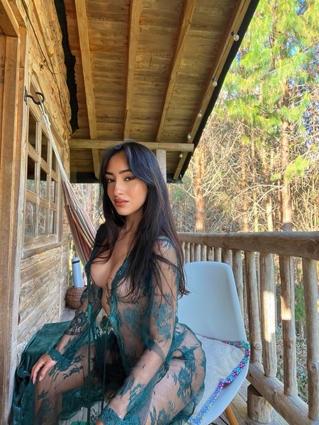 misssummerr from Jerkmate