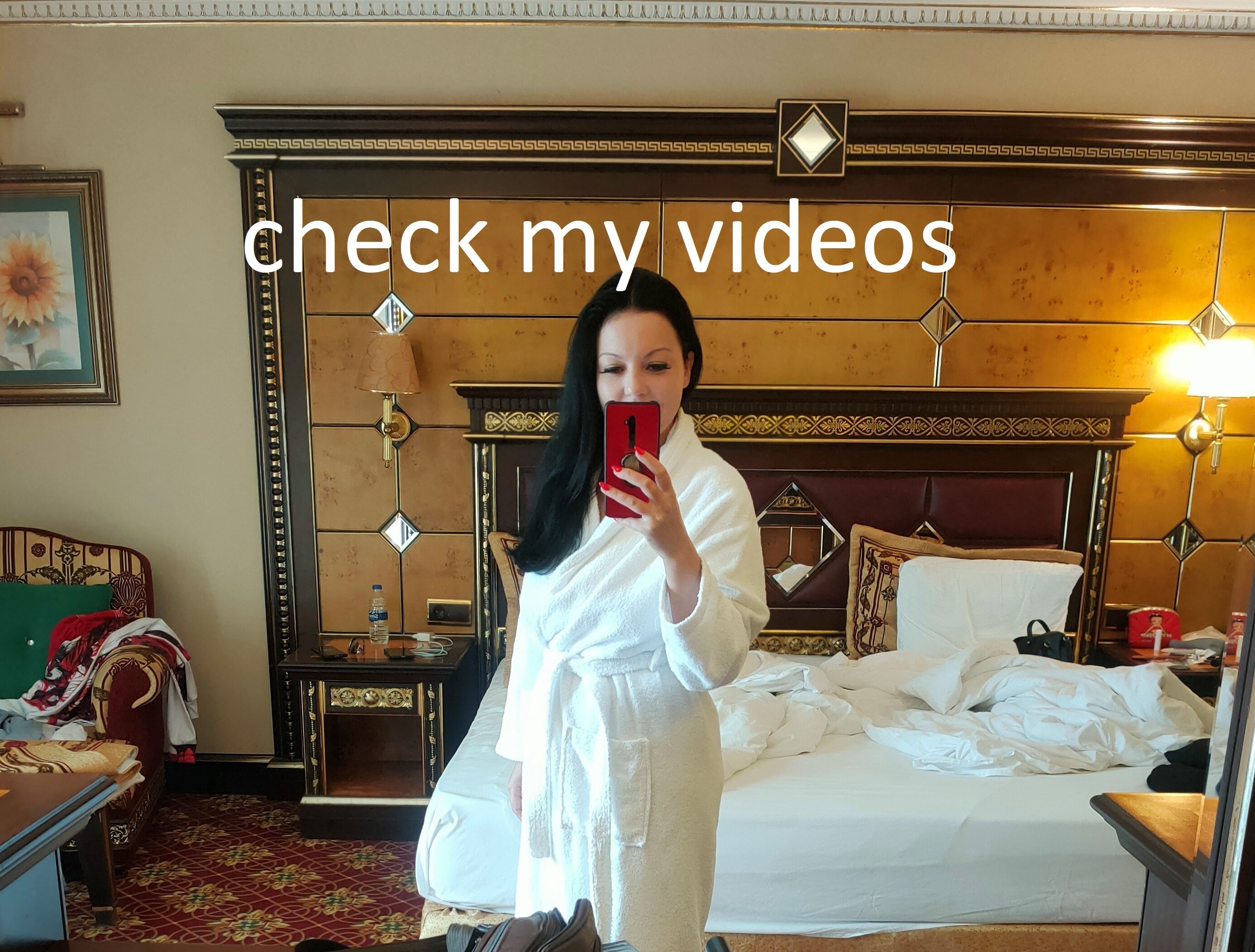 mollybomb from Jerkmate