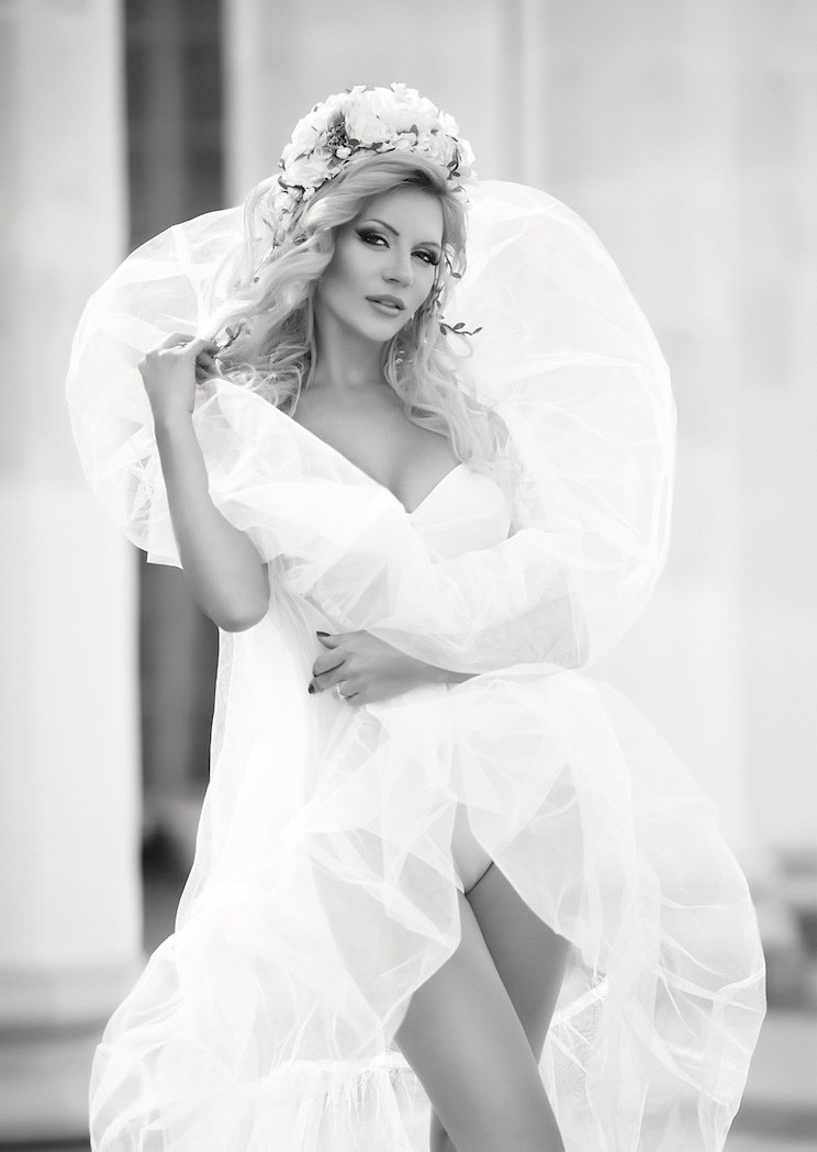 MsLindsayDevis