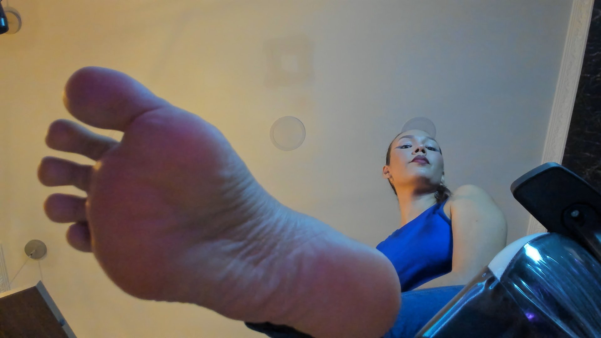 NICOLE_MILF