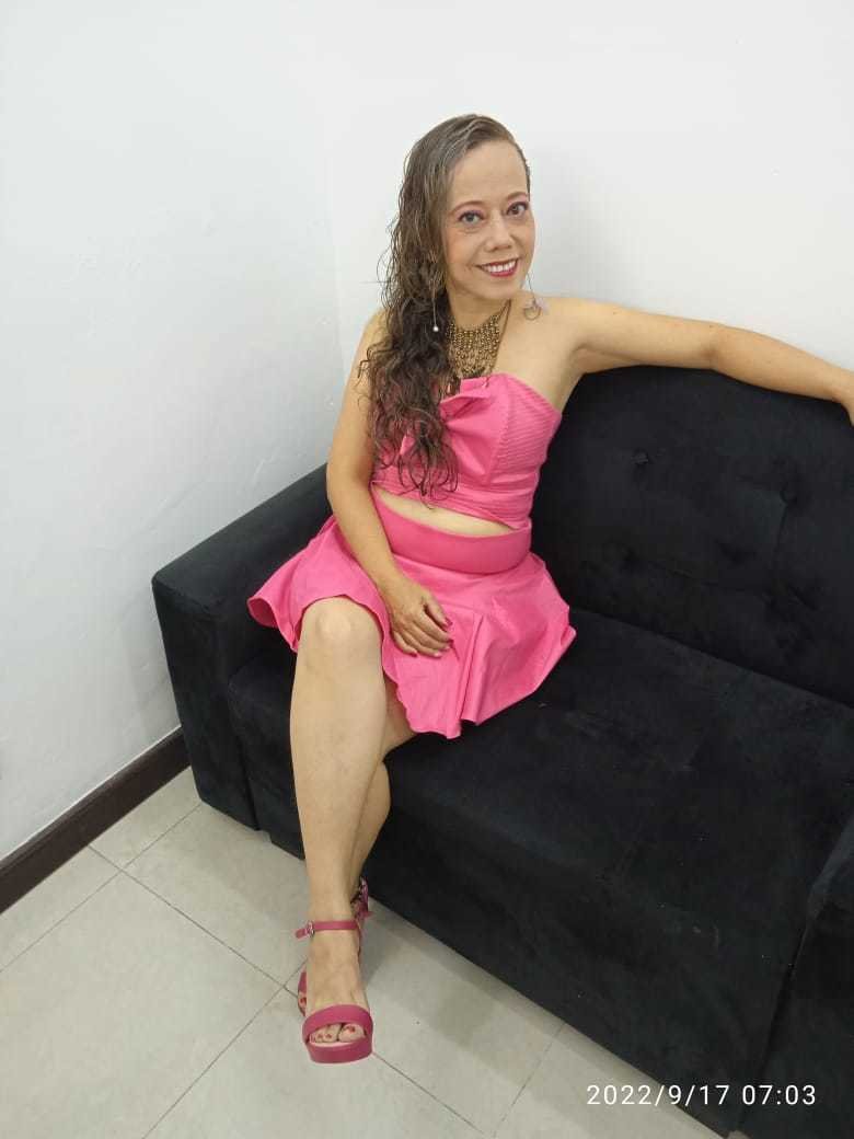 NICOLLEWAYY