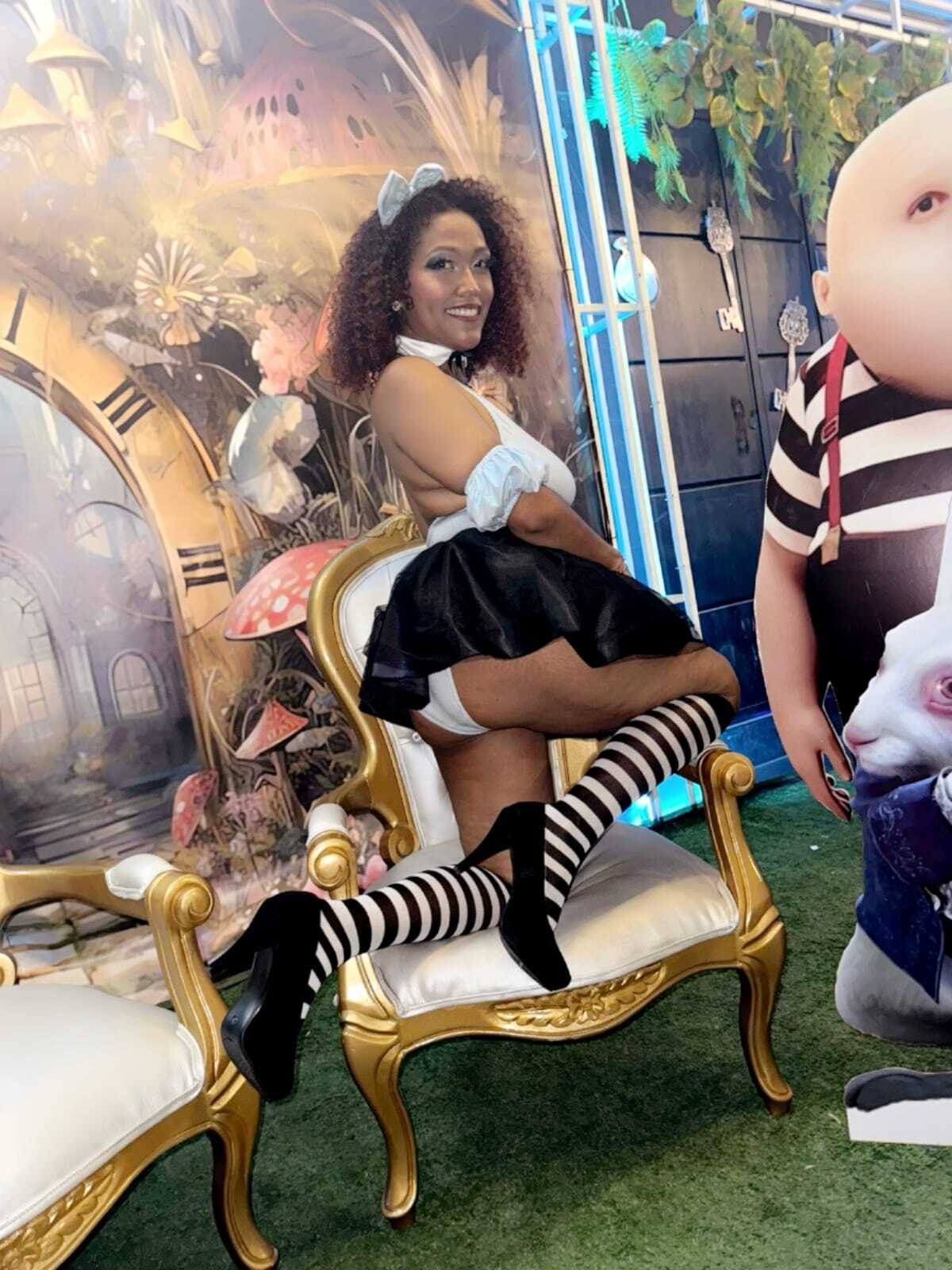 NatassiaLewis