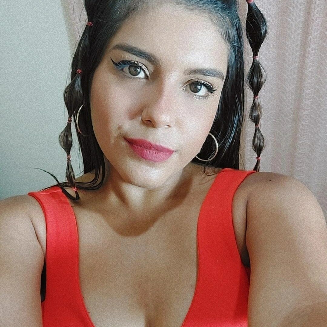 Nicollelee4545